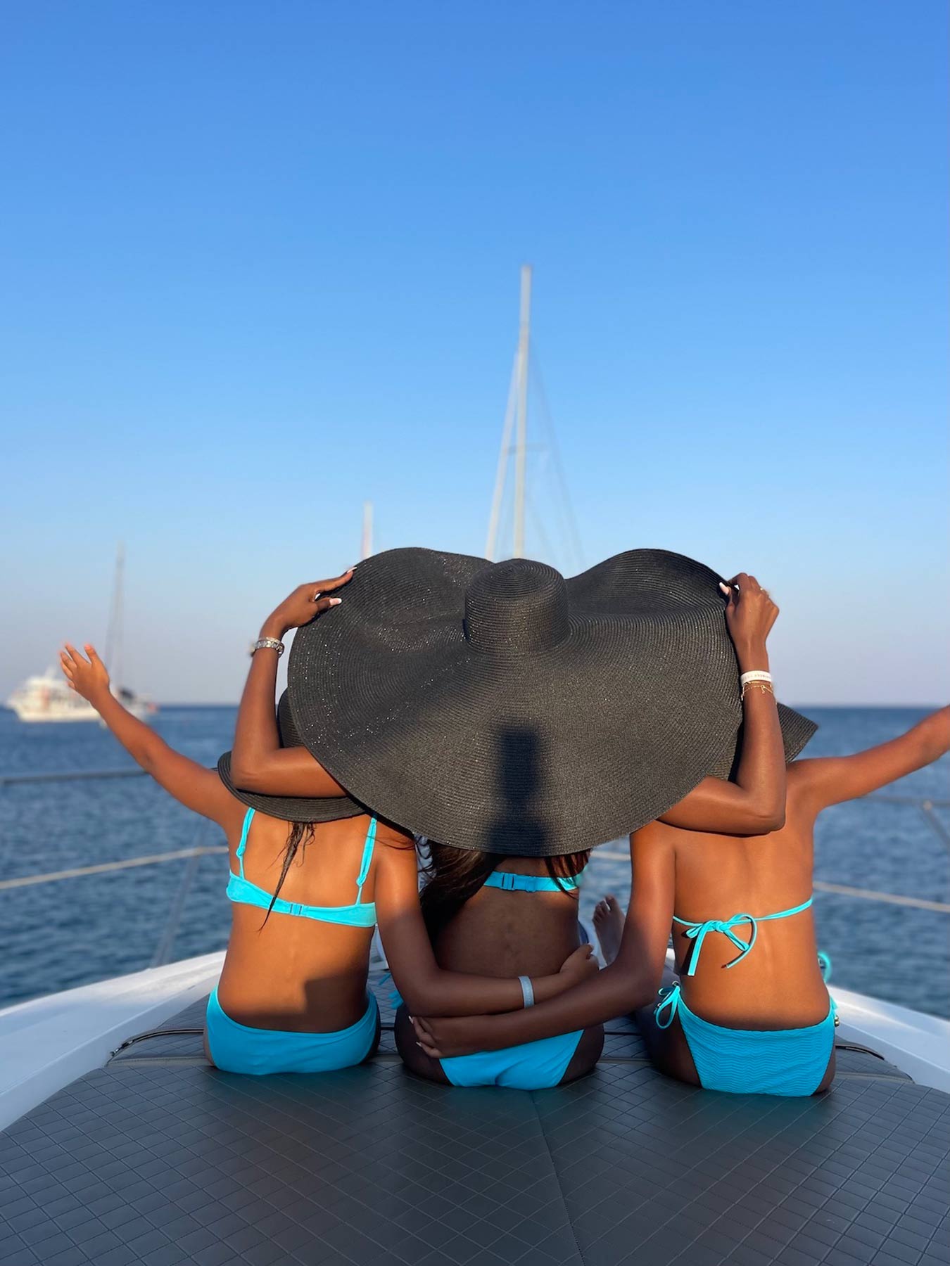 Magic Boat Cruises